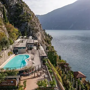 Hotell Dirce ****