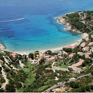 https://lorenza-bb-e-mini-suite.it-tuscanyhotel.com