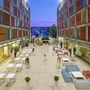 Hotell Doubletree By Hilton ****
