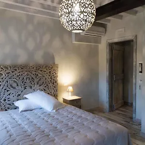 https://rossodivino.emilia-romagnahotels.net
